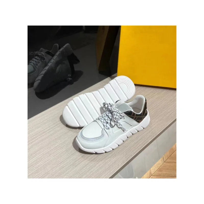 

High-end boys' shoes spring and autumn models 2022 new mesh shoes middle-aged boys' shoes children's sports