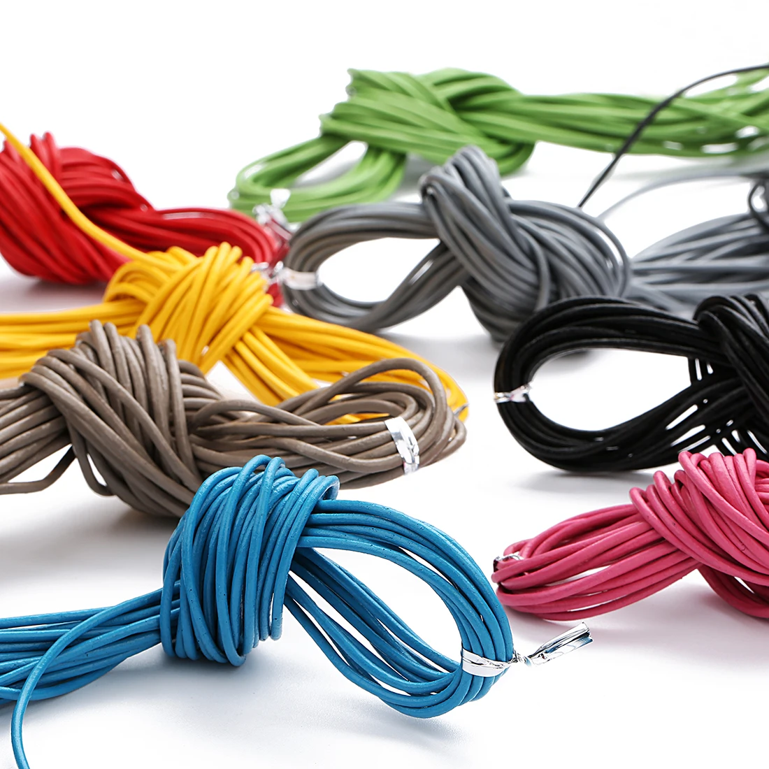 

Wholesale 1mm 1.5mm 2mm black leather rope supplies 3mm brown round genuine leather cord for jewelry necklace bracelet making, Purple,red,pink,white,beige,black,coffee,dark coffee,blue,gold..