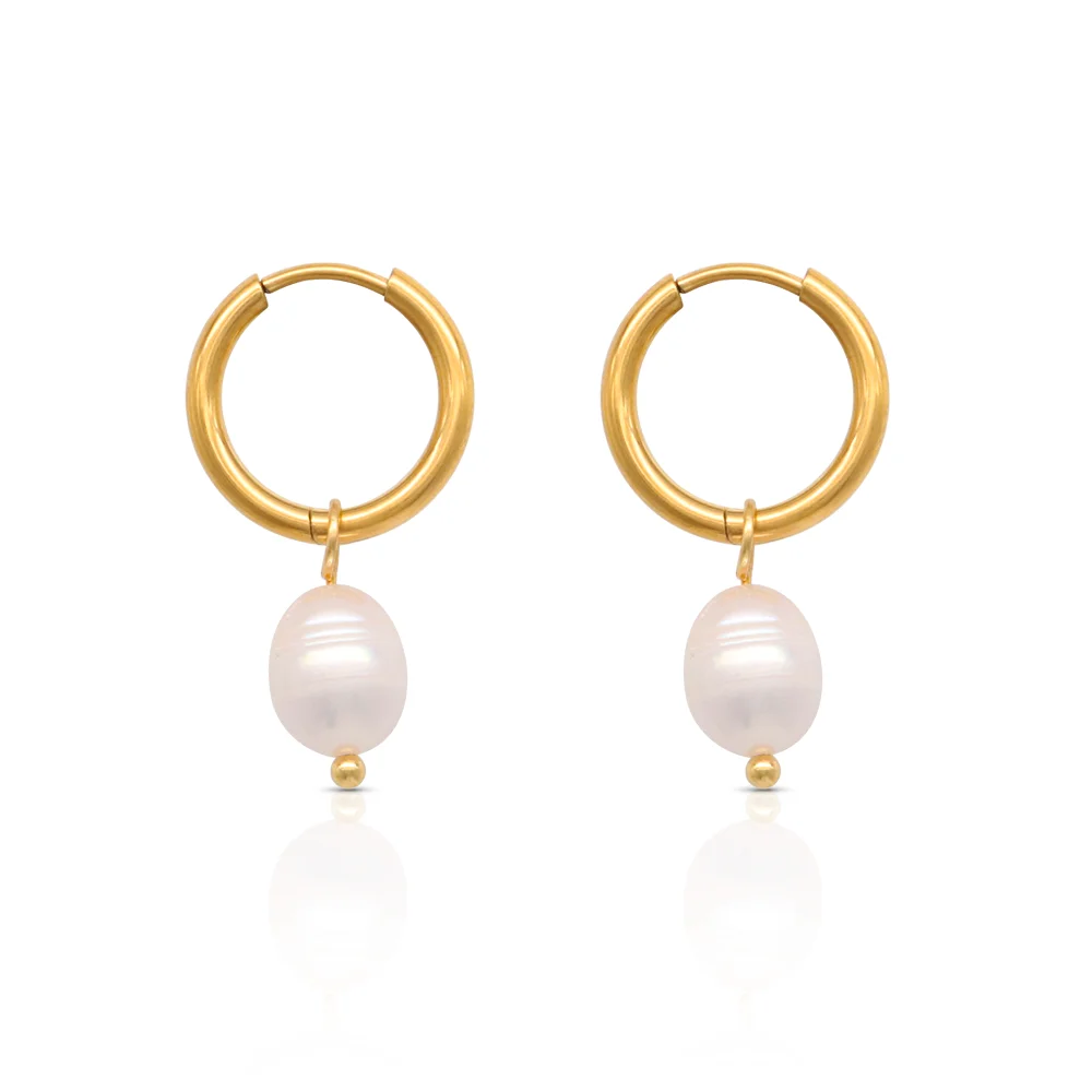 

Chris April in stock 316L Stainless Steel PVD gold plated minimalist freshwater pearl hoop earring