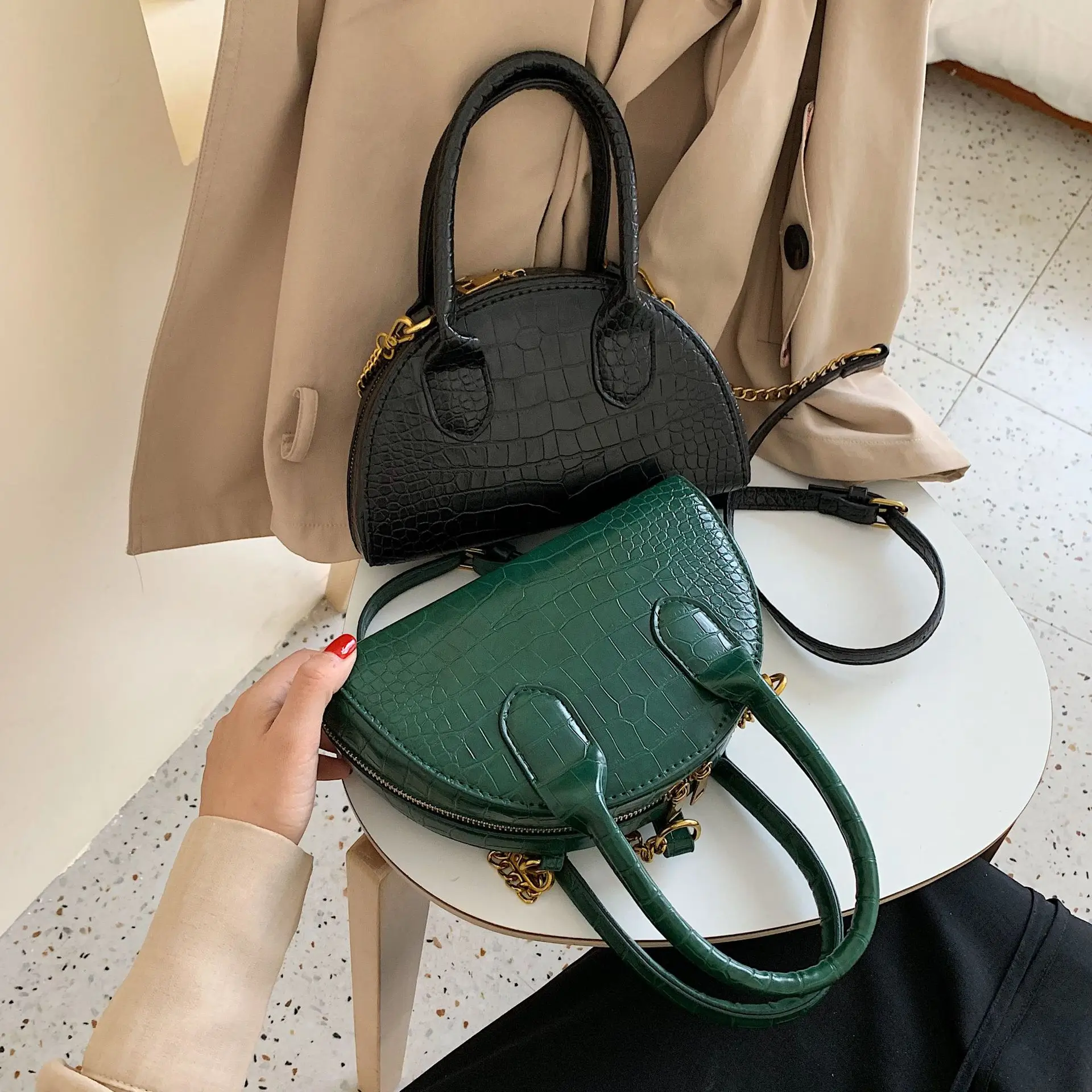 

2022 new fashion crocodile single shoulder chain bag Elegant women bag for Summer