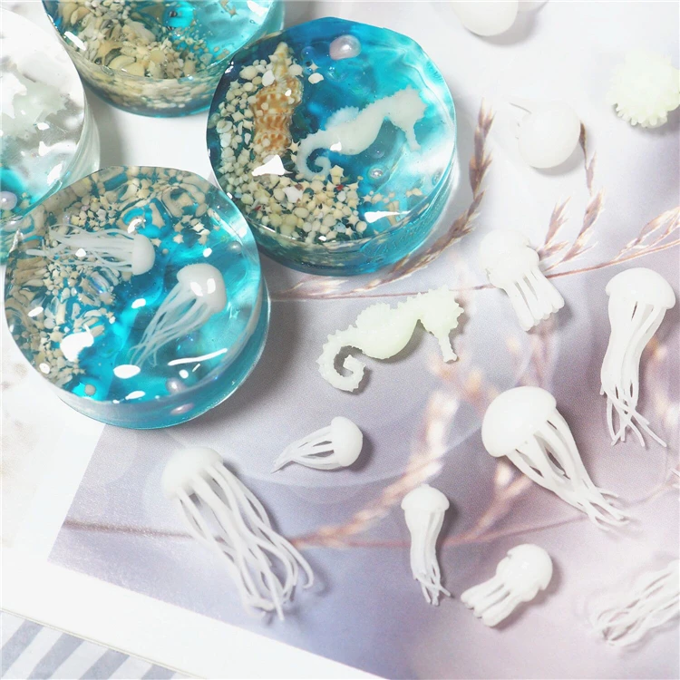 

DIY Sea Creatures 3D Jelly Fish Hippocampus filling material Plastic Resin Filler For Resin Jewelry Making, Stock or customized