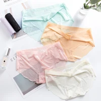 

Women Printed 2019 Seamless Traceless Briefs Girls Panties Ice Silk