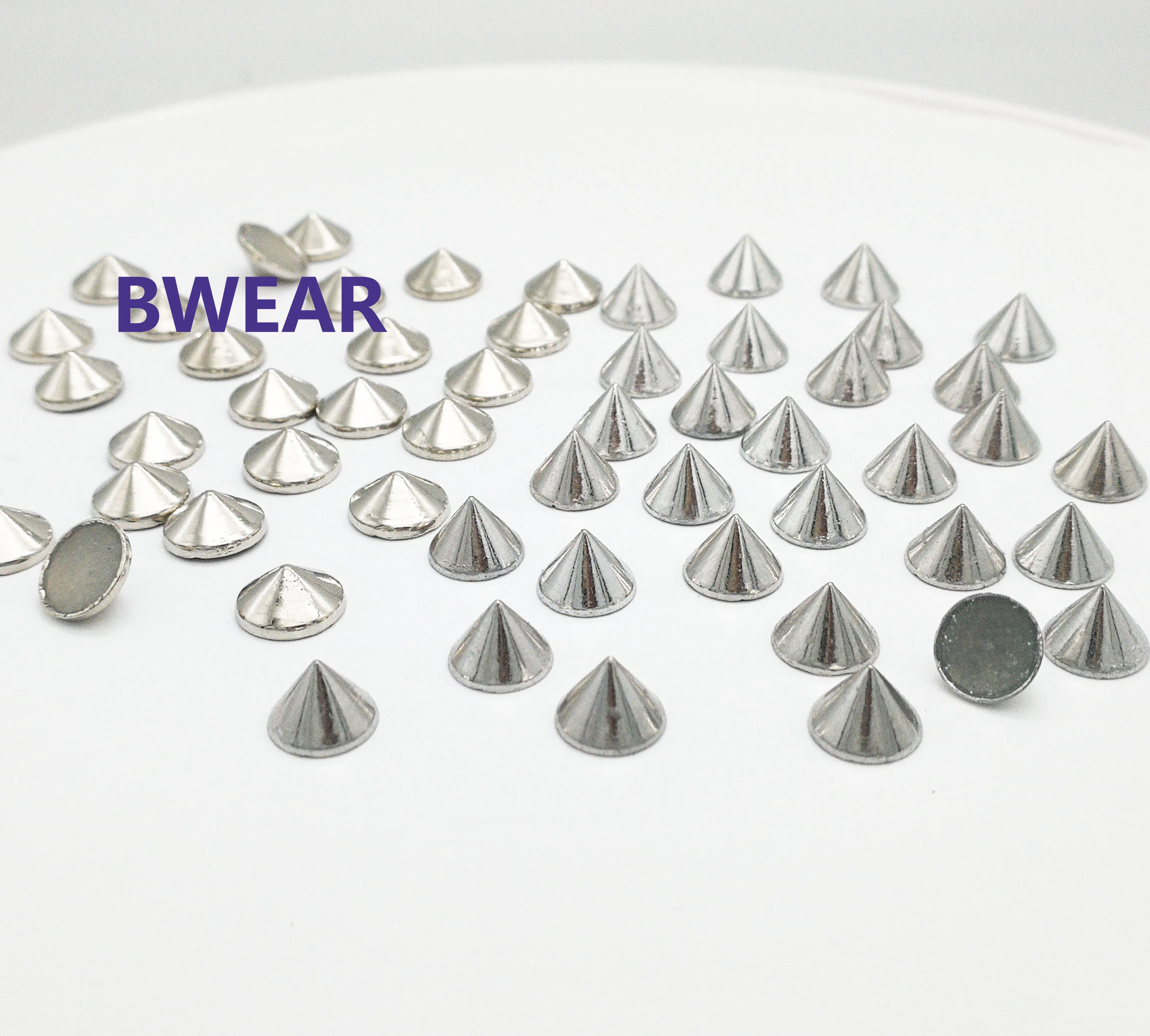 

Factory Wholesale Punk Hotfix Cone Leather Craft Rivets Studs For Garments