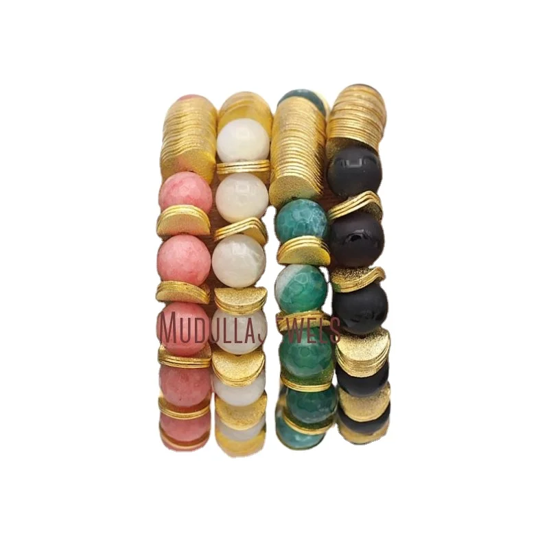 

BM34500 Monnstone Onyx Beads Bracelet Bangle with Gold Ruffle Washer Spacer Accent