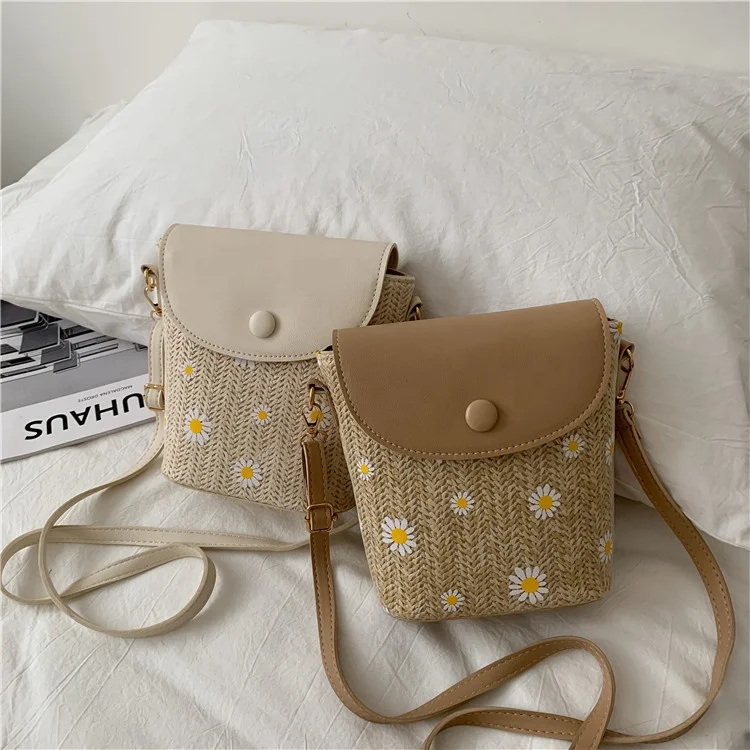 

Square Mini Messenger Bag Crossbody Small Bags Women One Shoulder Messenger Bag Luxury, White\khaki