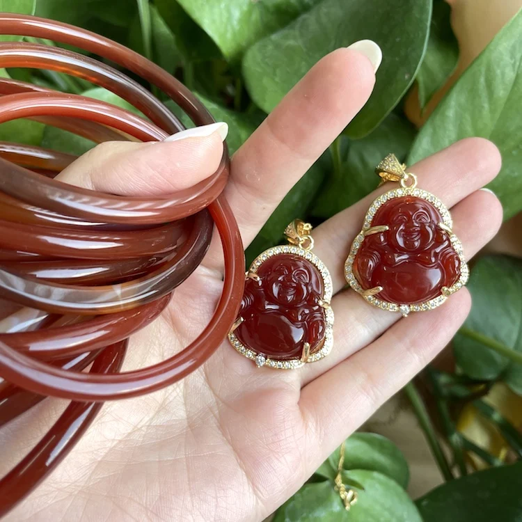 

2021 High Quality Natural Stone red Jade Bangle crystal bangle Bracelet For Women Wholesale