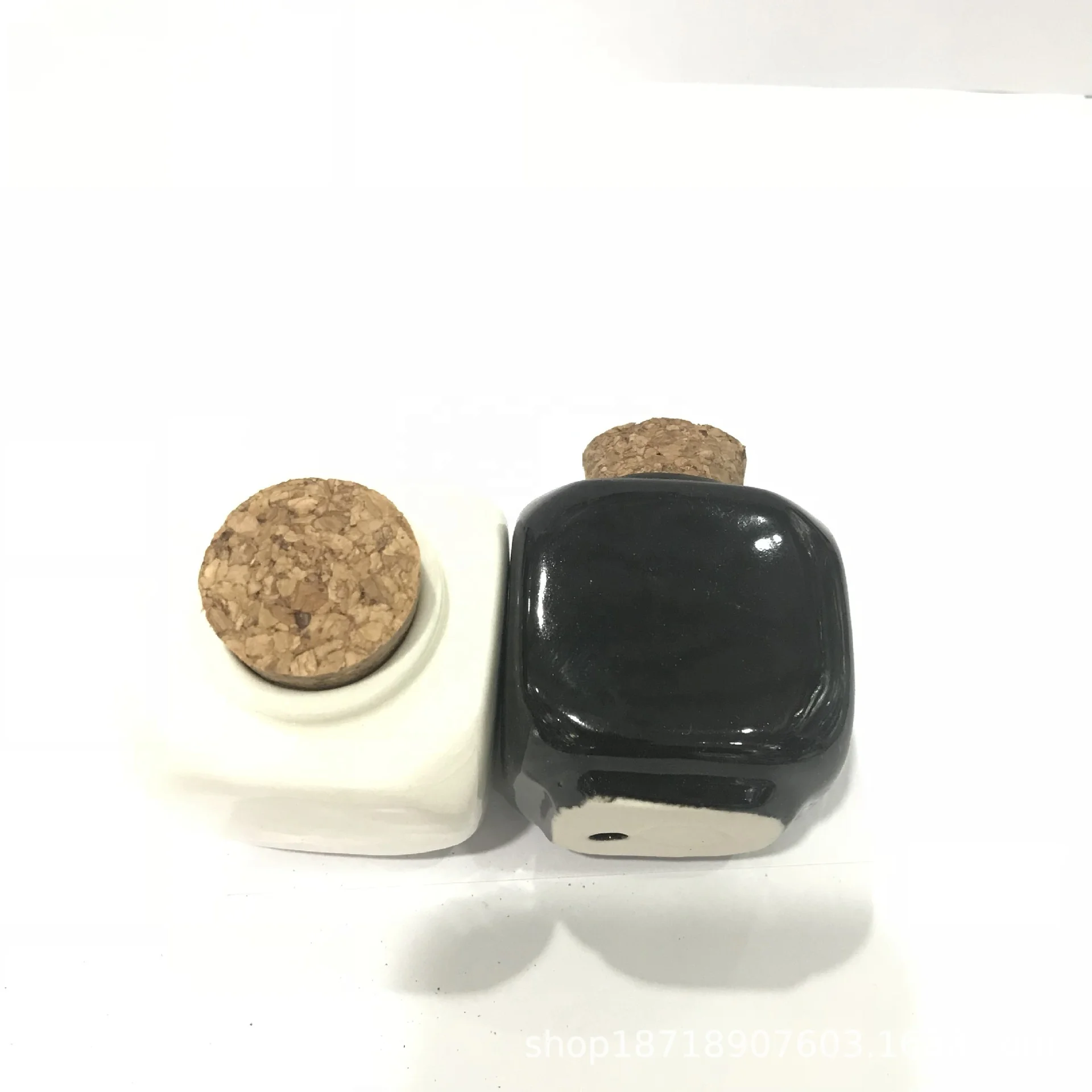 
Nail Art Can Acrylic Nails Dappen Dish Deramic Cup Square White and Black 