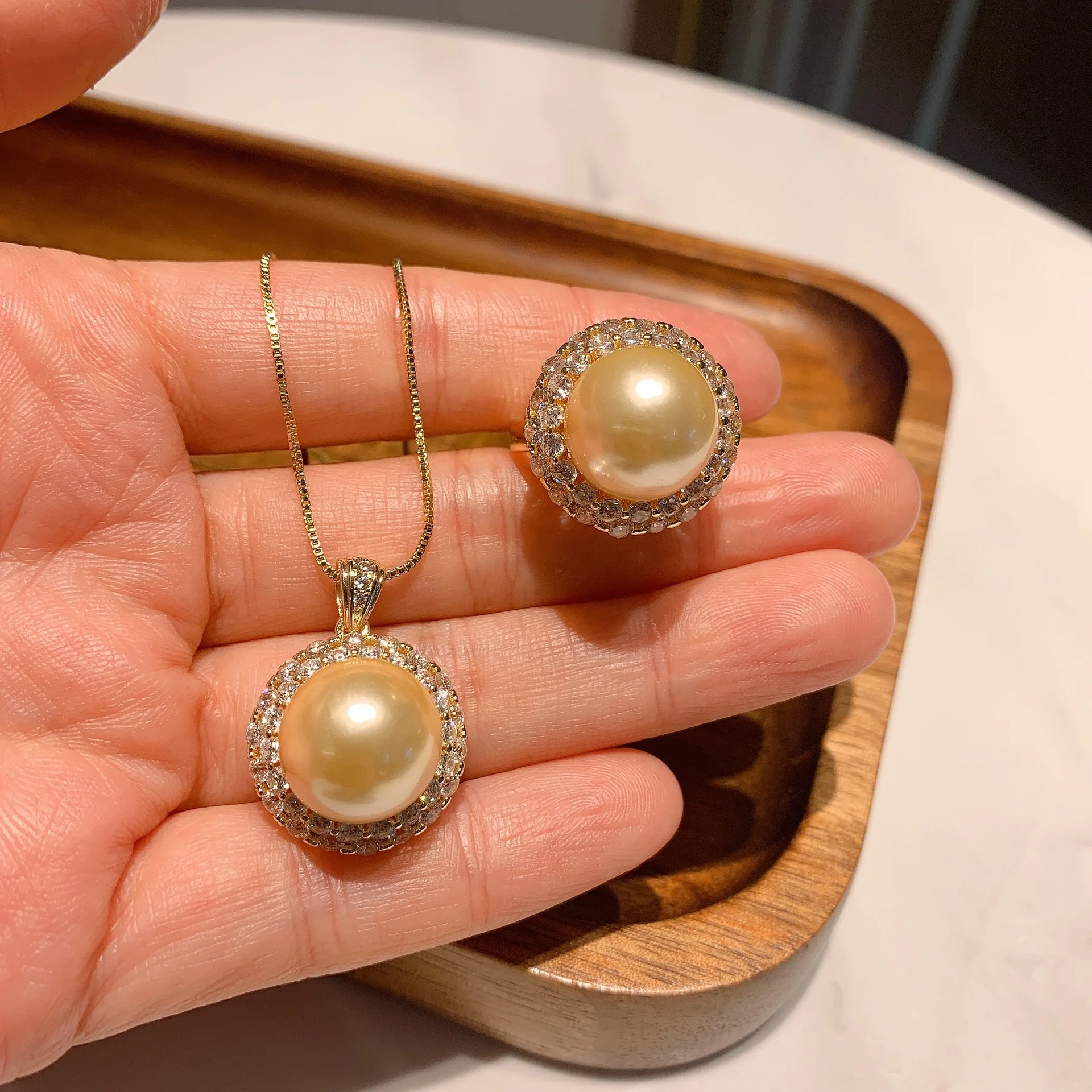 

Luxury Design Gold Color Pearl Ring Necklace For Wedding Bridal Party Jewelry Sets Accessories Wholesale, Customized color