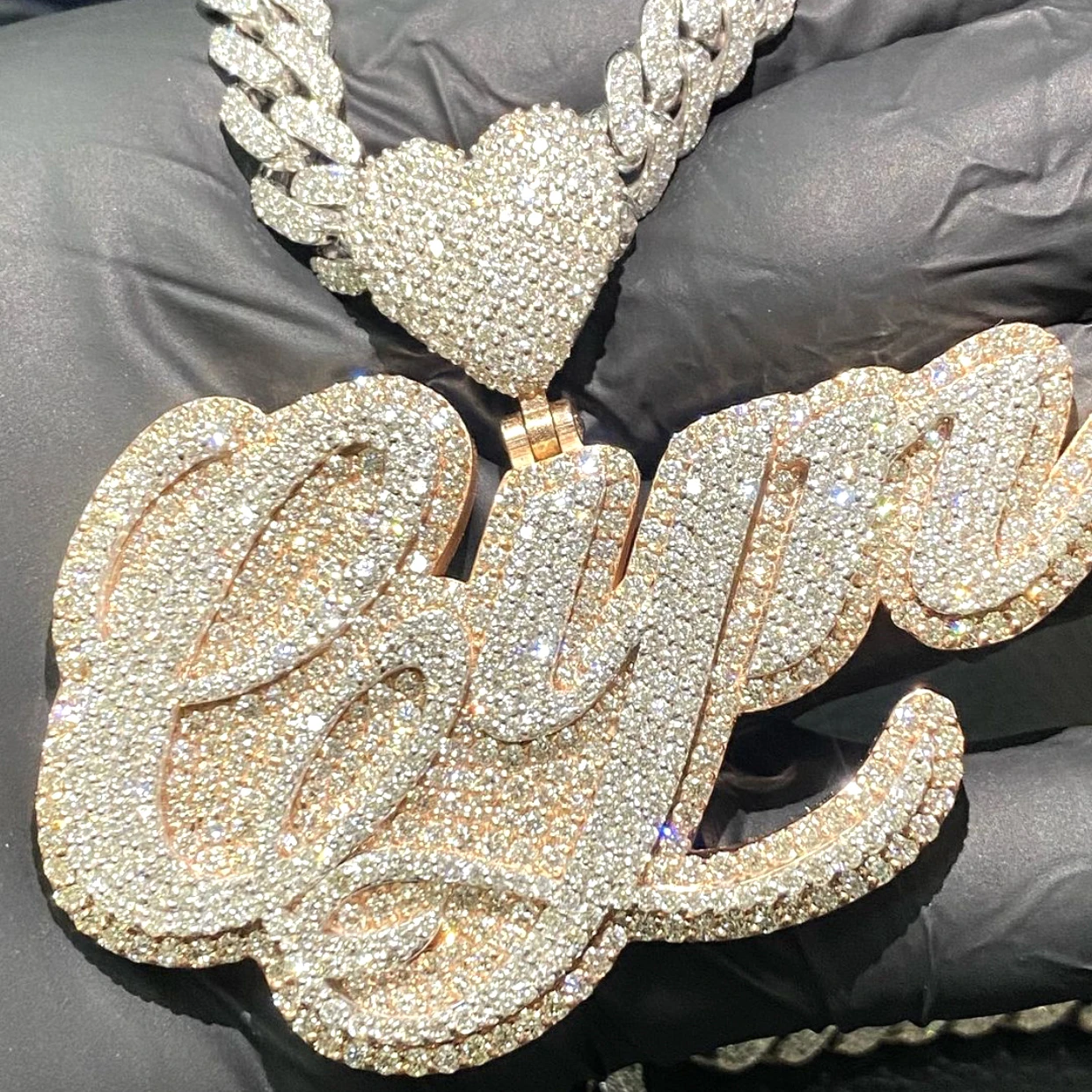 

Custom Logo Hip Hop Full Iced Out 10K Solid Gold Moissanite Diamond Letter Pendant Necklace