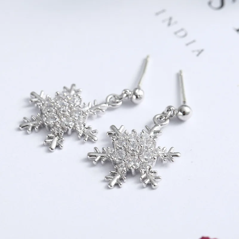 S925 Sterling Silver Earrings Temperament Snowflake Diamond Earrings Women's Joker Cute Earrings