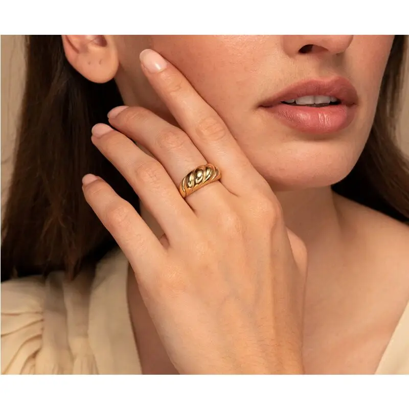 

Fine Jewelry Fashion Brass 18K Gold Plated Textured Twist Chunky Ring Dainty Twisted Rings for Women