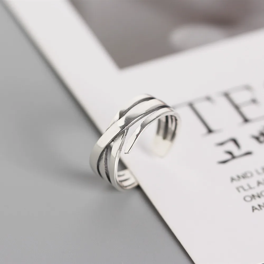 

Japanese and Korean version of S925 sterling silver Instagram-style retro multi - layered winding irregular cross - line ring