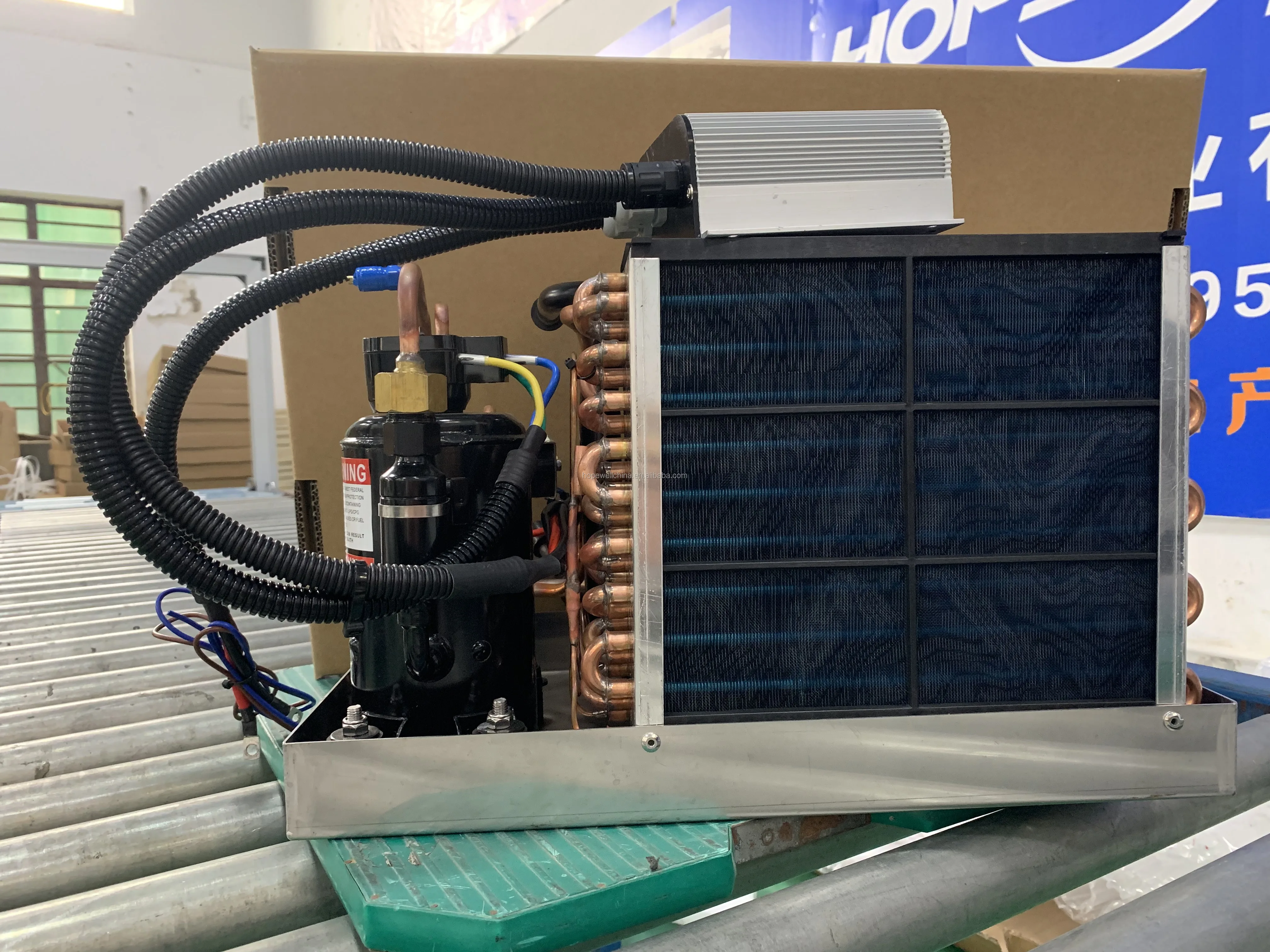 12V 24V DC Marine Self Contained Air Conditioner - 12000BTU