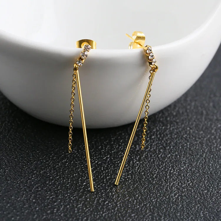 

Shenzhen titanium steel jewelry factory wholesale goddess tassel diamond stud earrings new popular style