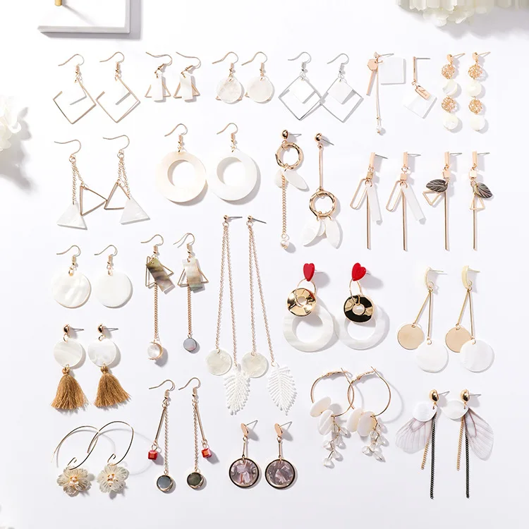 

2021 Korean Fashion Earings Temperament Asymmetry Shell Earrings for Women Girls