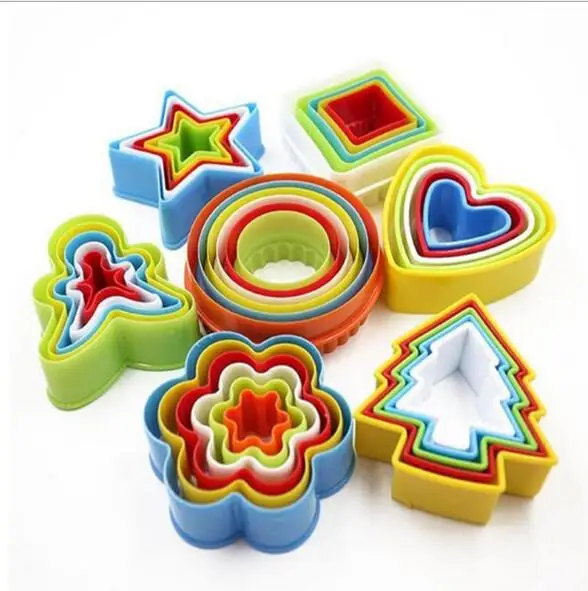 

Colorful Christmas Tree Heart Star Shape plastic baking tool biscuit mold cookie cutter set