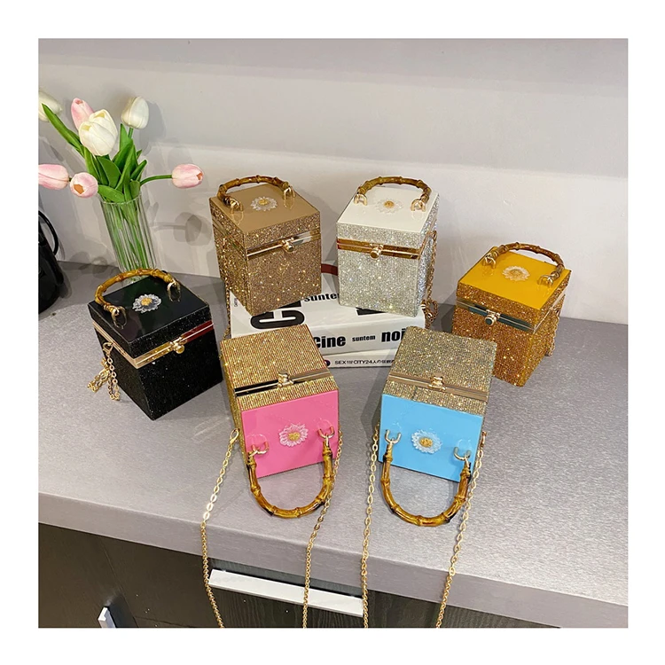 

Luxury Fashion Acrylic Diamonds Box Bag Bamboo Handle Shiny Rhinestone Chain Crossbody Bags Lady Small Square Bag