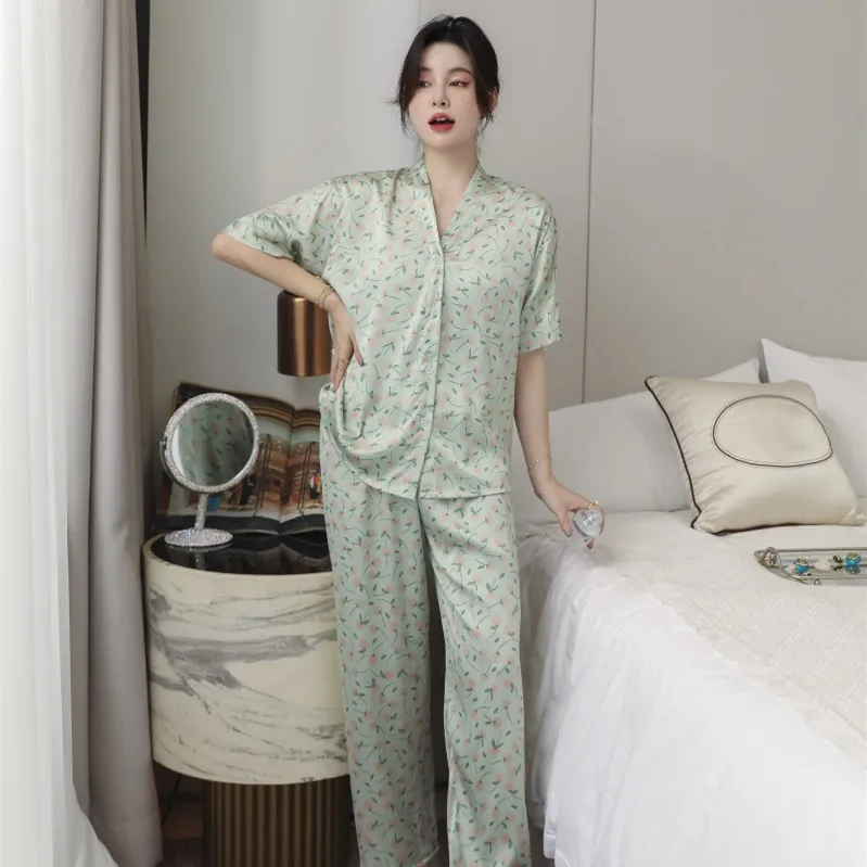 

Satin women's sleepwear Korean pajamas V neck short sleeve nightgown manufacturers wholesale cheap silk night suit, Green