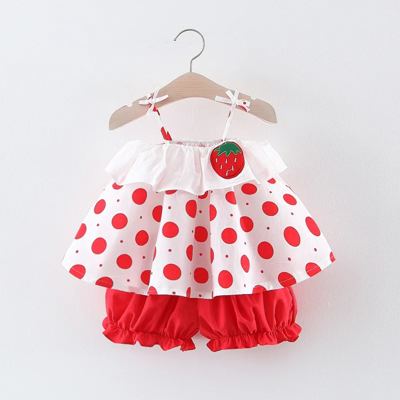 

2020 Summer Sleeveless Baby Girl Strawberry Sling Set Short Pants Baby Girls Set Clothes, Red / yellow