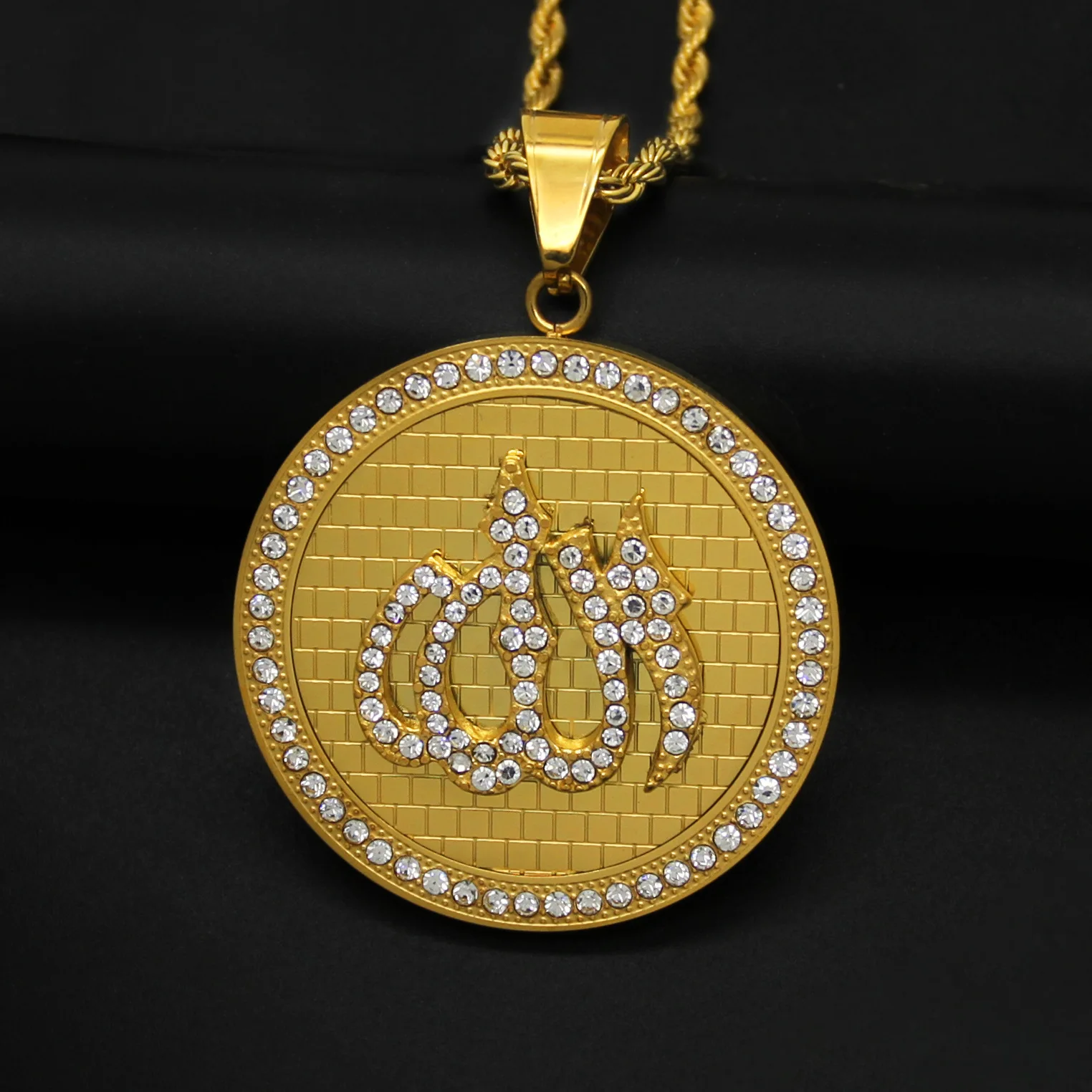 

Hip Hop Stainless Steel Crystal Rhinestone Muslim Allah Pendant Necklace Gold Plated CZ Islam Arabic Allah Necklace, Picture shows