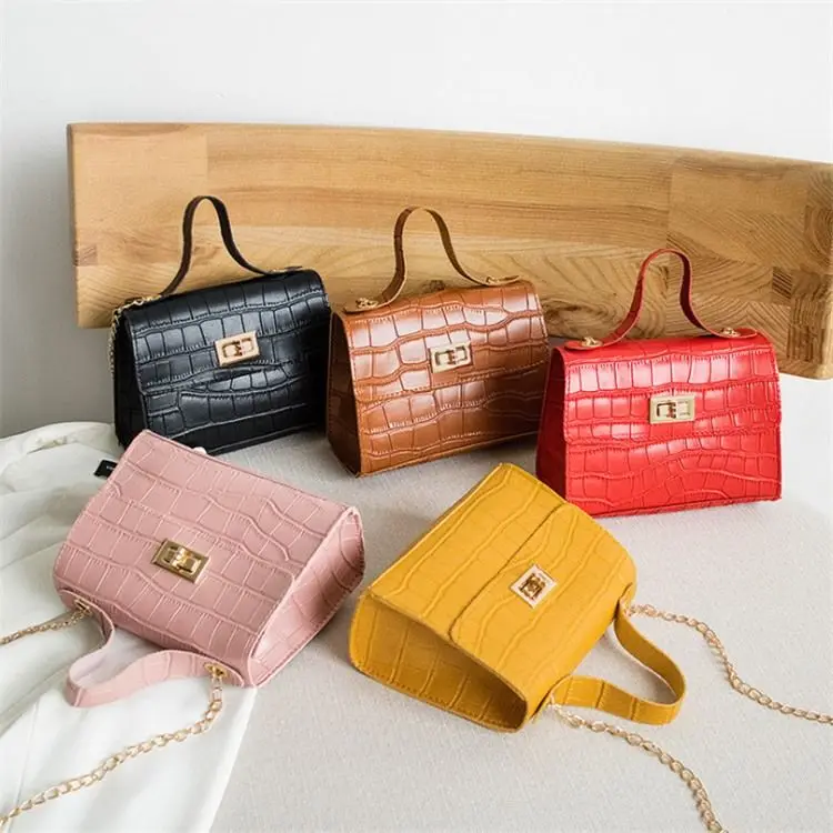 

Woman Small Squarebag New Korean All match Fashion Single Shoulder Crossbody Bag 2021 Women Handbags Ladies, Yellow+red+black+brown+pink