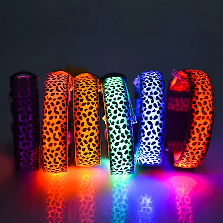 

Led Dog Collar Battery Flashing Light Pet Collar Adjustable Leopard Led Dog Collar, Red, white,blue, white, green, yellow, purple, orange optional.