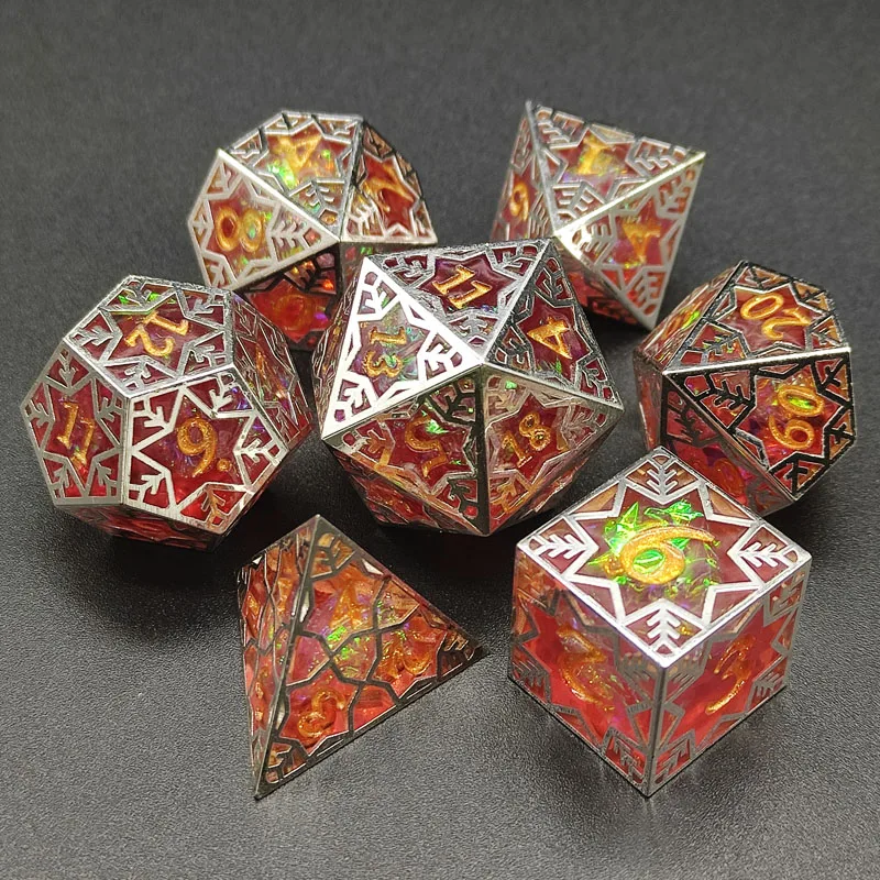 

Hot selling latest 7pcs/set hollow resin dice set DND role playing RPG board game entertainment dice sharp dice