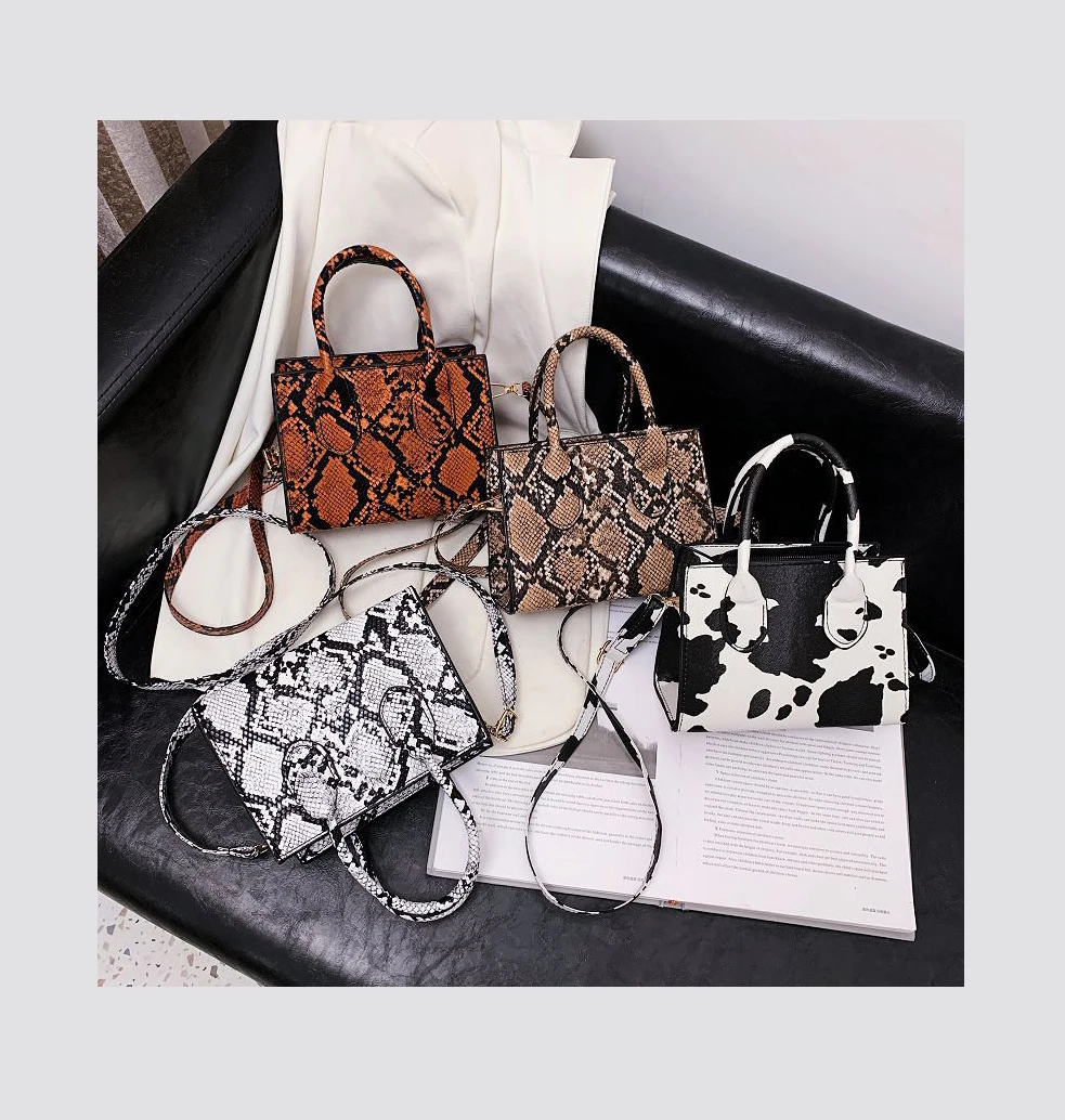

Snake Print Ladies Shoulder Crossbody Purses and Handbags 2023 Women Mini Hand Bags Serpentine Luxury Handbags for Women Bolsas