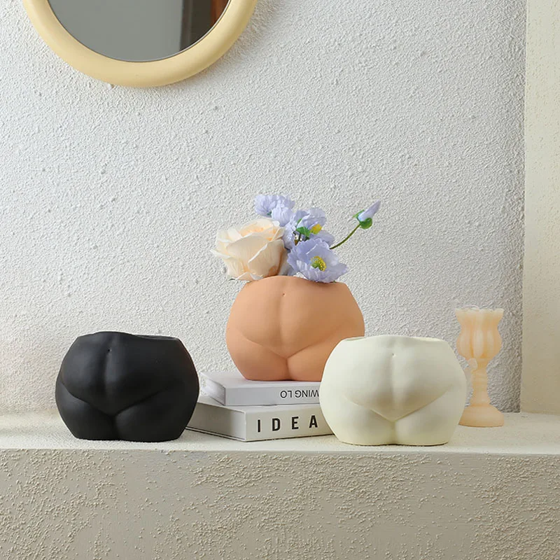 

Redeco Popular Modern Women Butt Black Ceramic Vase For Flower, Customized color