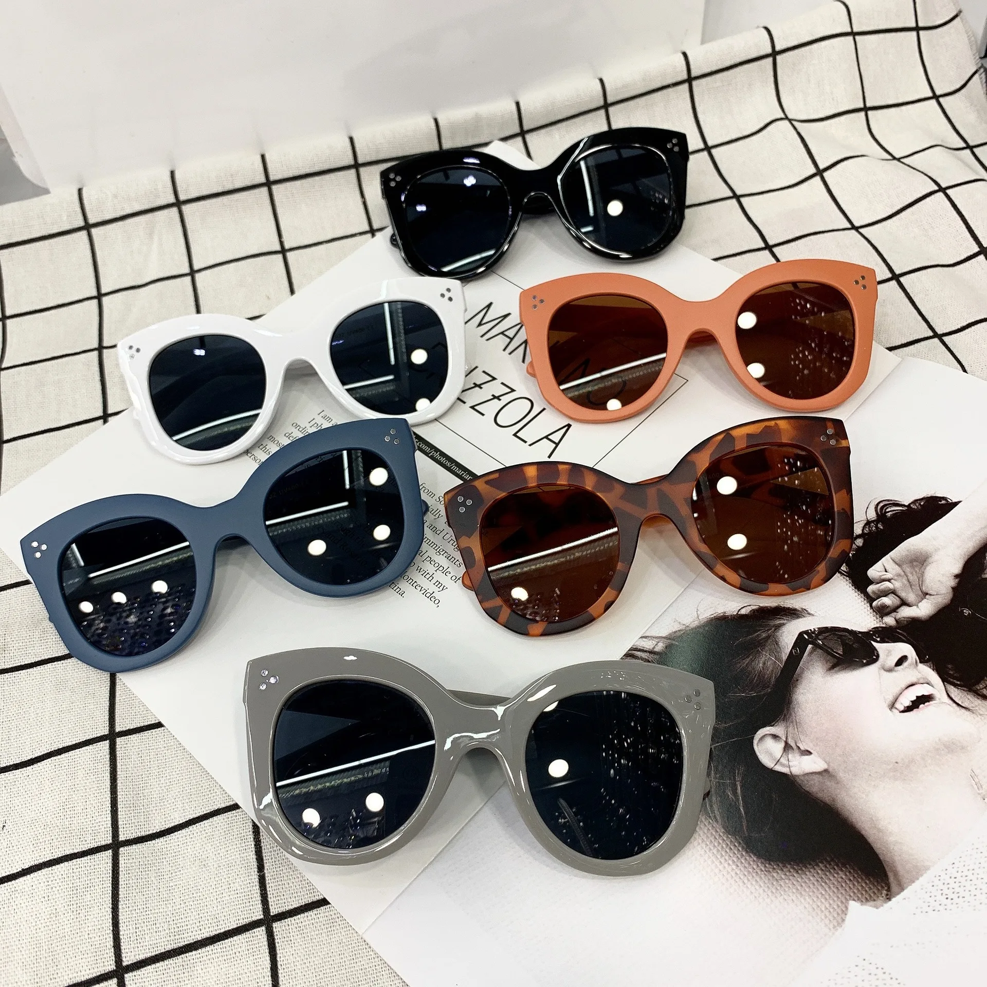 

Kids sunglasses New fashion sunglasses children's sunglasses with large frames uv protection shades wholesale