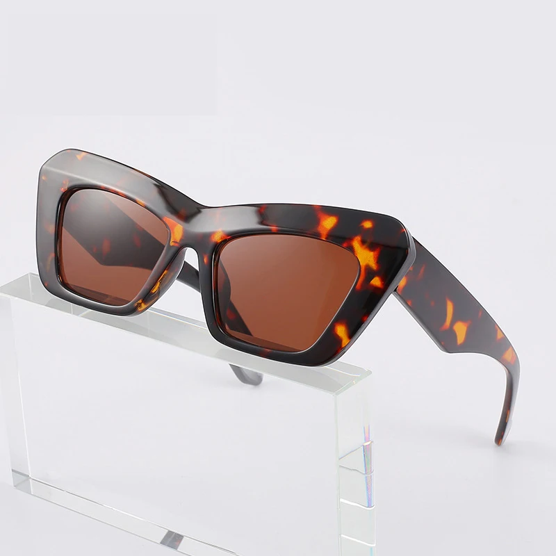 

2022 Ladies China Factory Direct Sale Trend Fashion Cool UV 400 Custom Logo 2021 New Retro Leopard Polygon Sunglasses