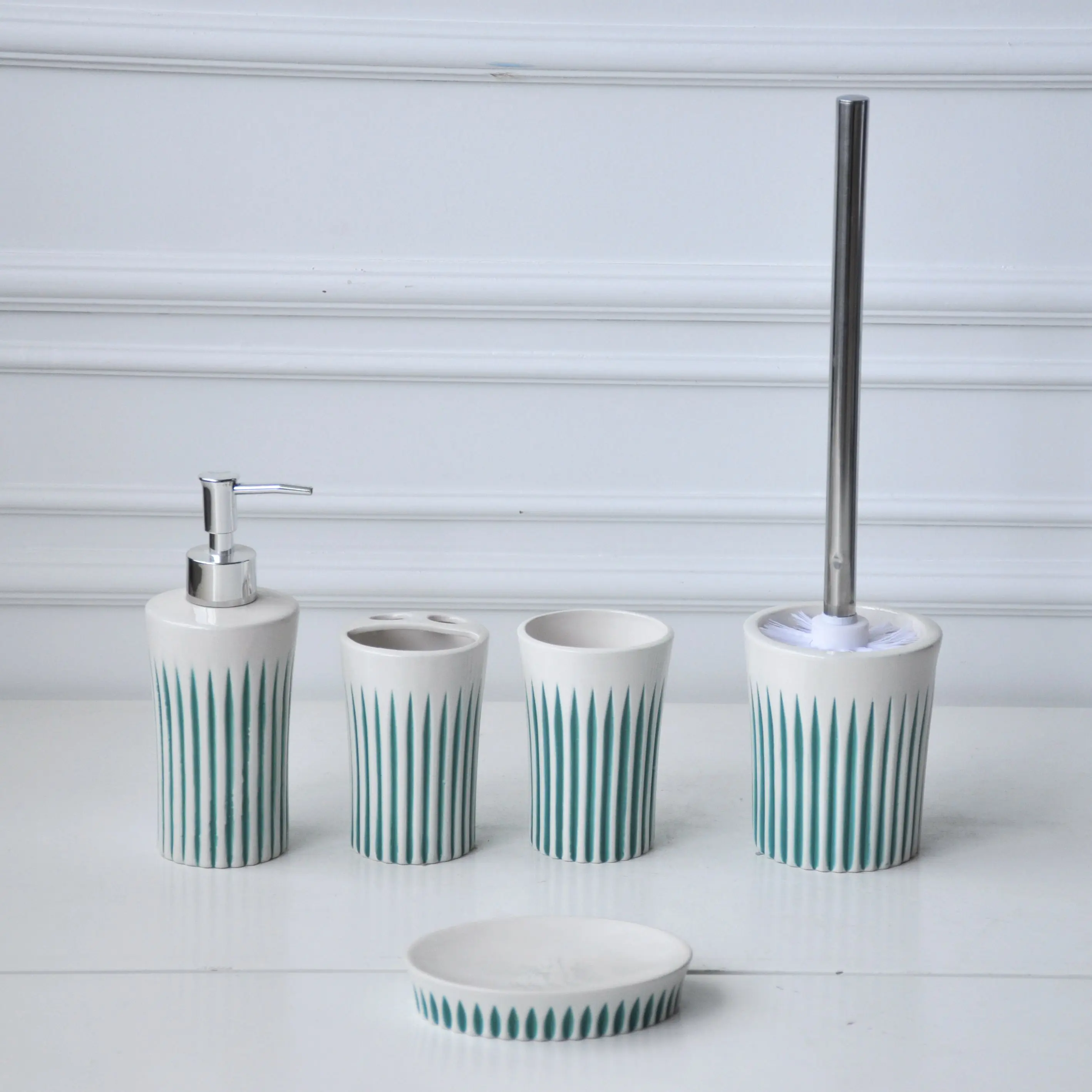 卫生洁具陶瓷浴室配件配件牙刷架马桶套