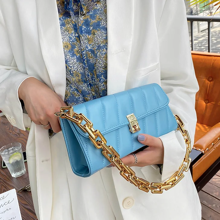 

Women Famous Brand Thick Chain Shoulder Bag Fashionable Handbag Cute Girl Handbags Wholesale 2021 Designer Bags Luxury Handbags