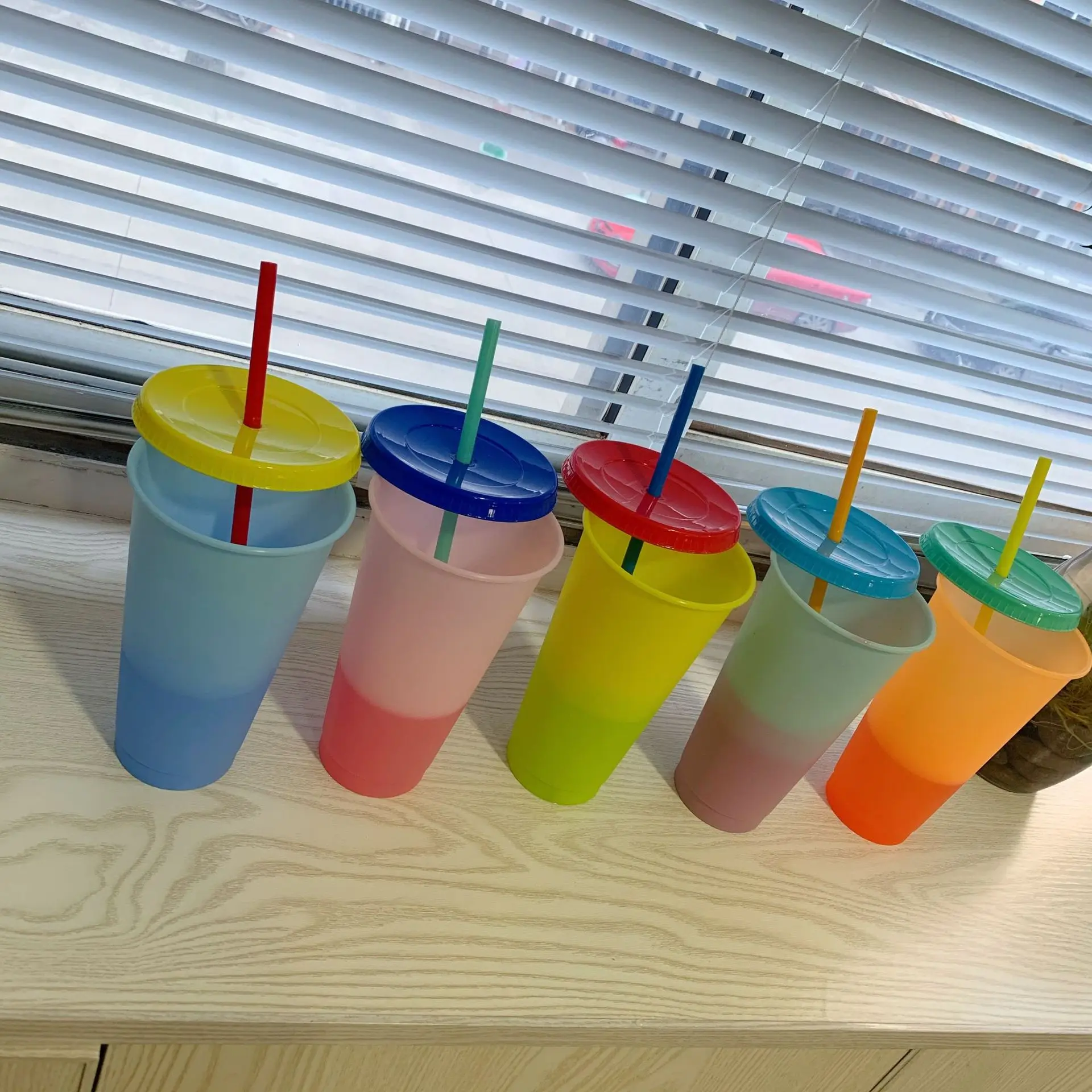 Custom Plastic Cup Color Changing Reusable Plastic Cup Plastic Coffee