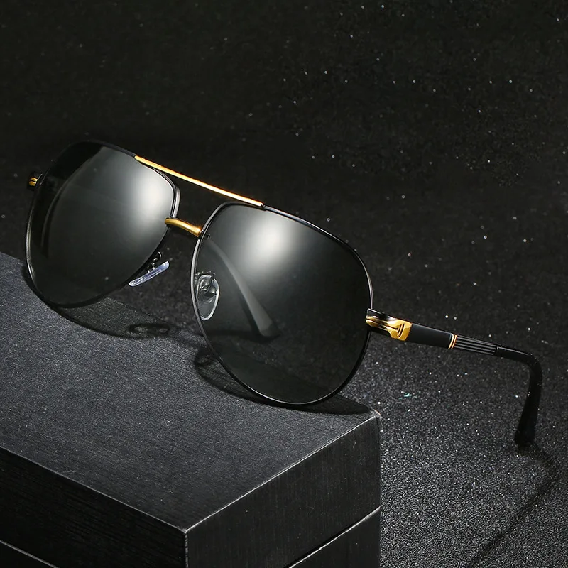 

new trendy custom logo metal frame driving sun glasses pilot day and night discolor men polarized photochromic sunglasses