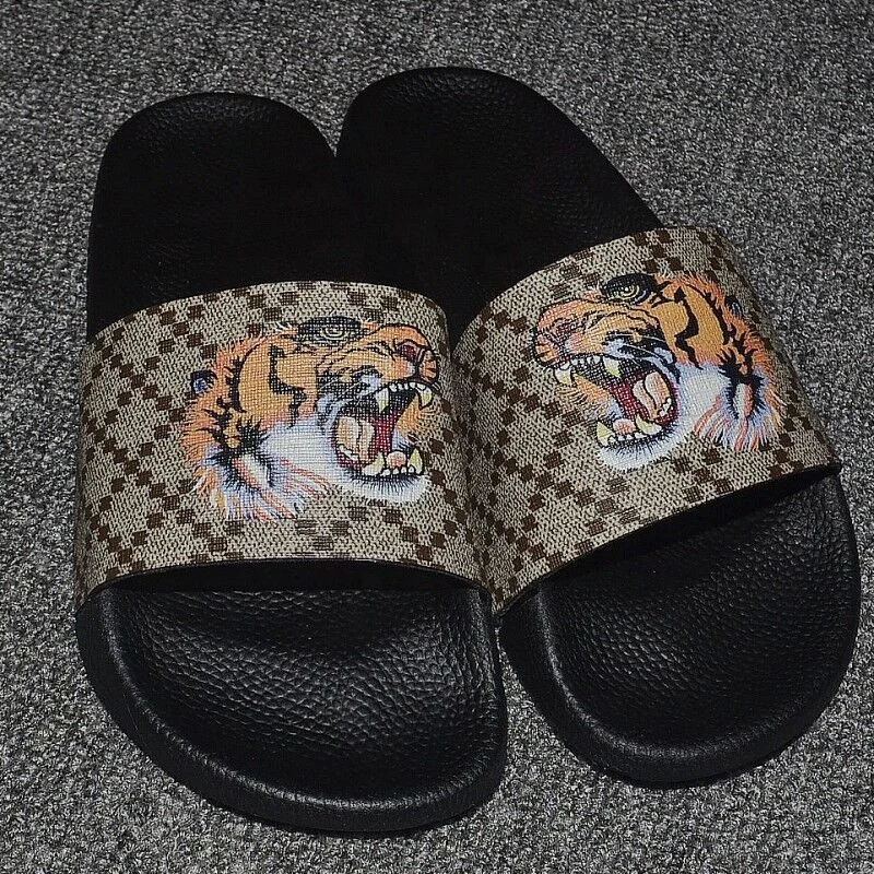 

2021 spring and summer new men's slippers pattern style casual sandals European and American wholesale wholesale, Tiger head, bees, wolves, snakes, letters, red flowers, orchids