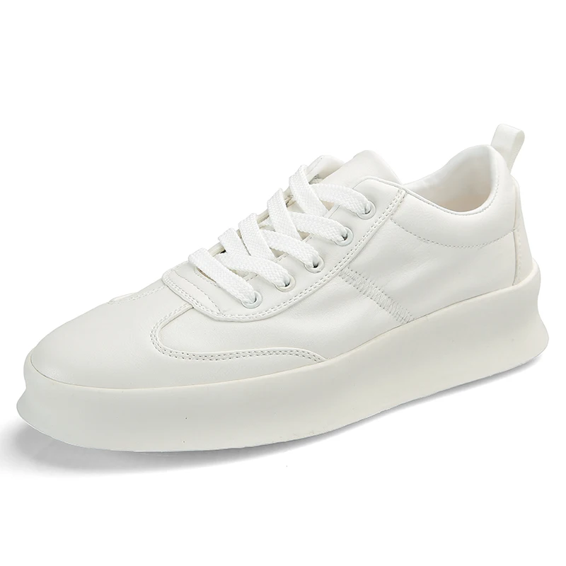 

Sepatu Kets Low Cut PU Leather White Black Casual Sneakers for man, Black, white
