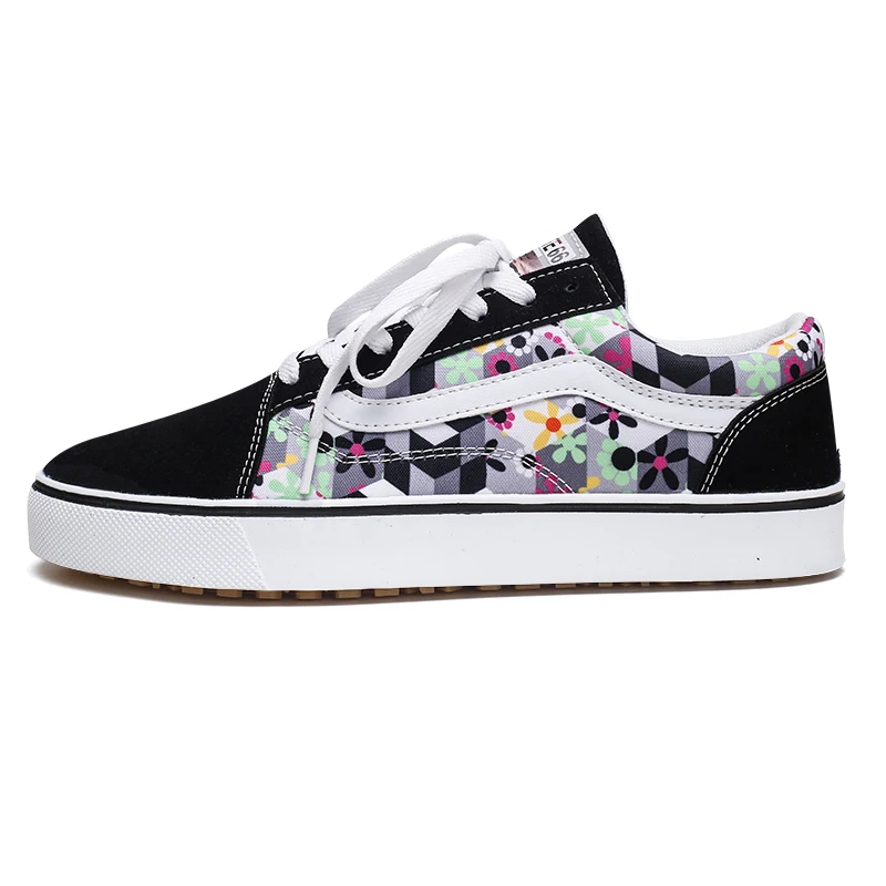 

Cheap Custom Logo Unisex Couple Small black Shoes Men Skateboard Men's Casual Shoe