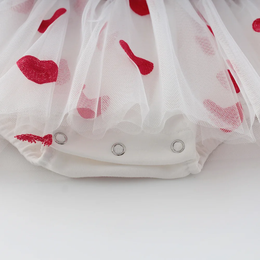 
Spring Girls Baby Baby Hundred Day Clothes Love Mesh Long Sleeve Triangle Romper Dress Jumpsuit Romper 