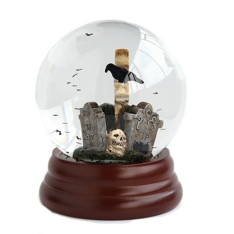 Resin Halloween Water Globe,glass Skull Water Globe For Holiday Gifts 