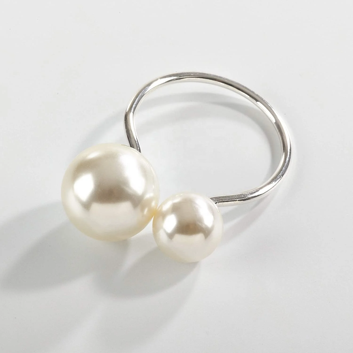 

Metal Napkin Holder for Christmas Gathering Daily Use Faux Pearl Napkin Ring, Gold, silver & rose gold