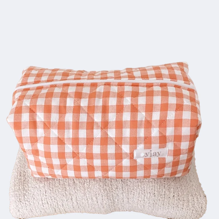 

Winter Friendly Quilted Pink Towel Terry Cloth Pouch Checkered Pattern Makeup Bag