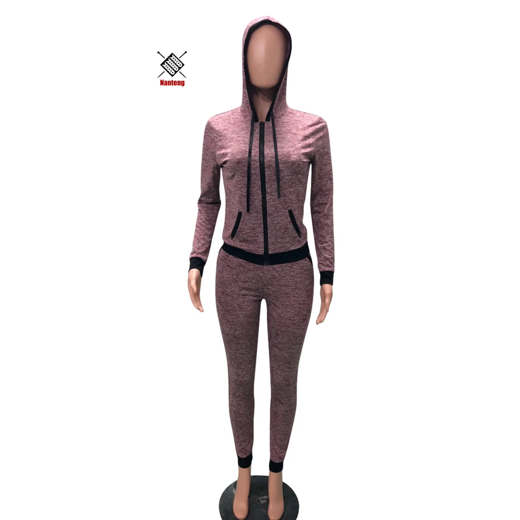 

Custom Logo Winter Warm Pullover Oversize Suit Soft Sport Style Solid Tracksuits Women