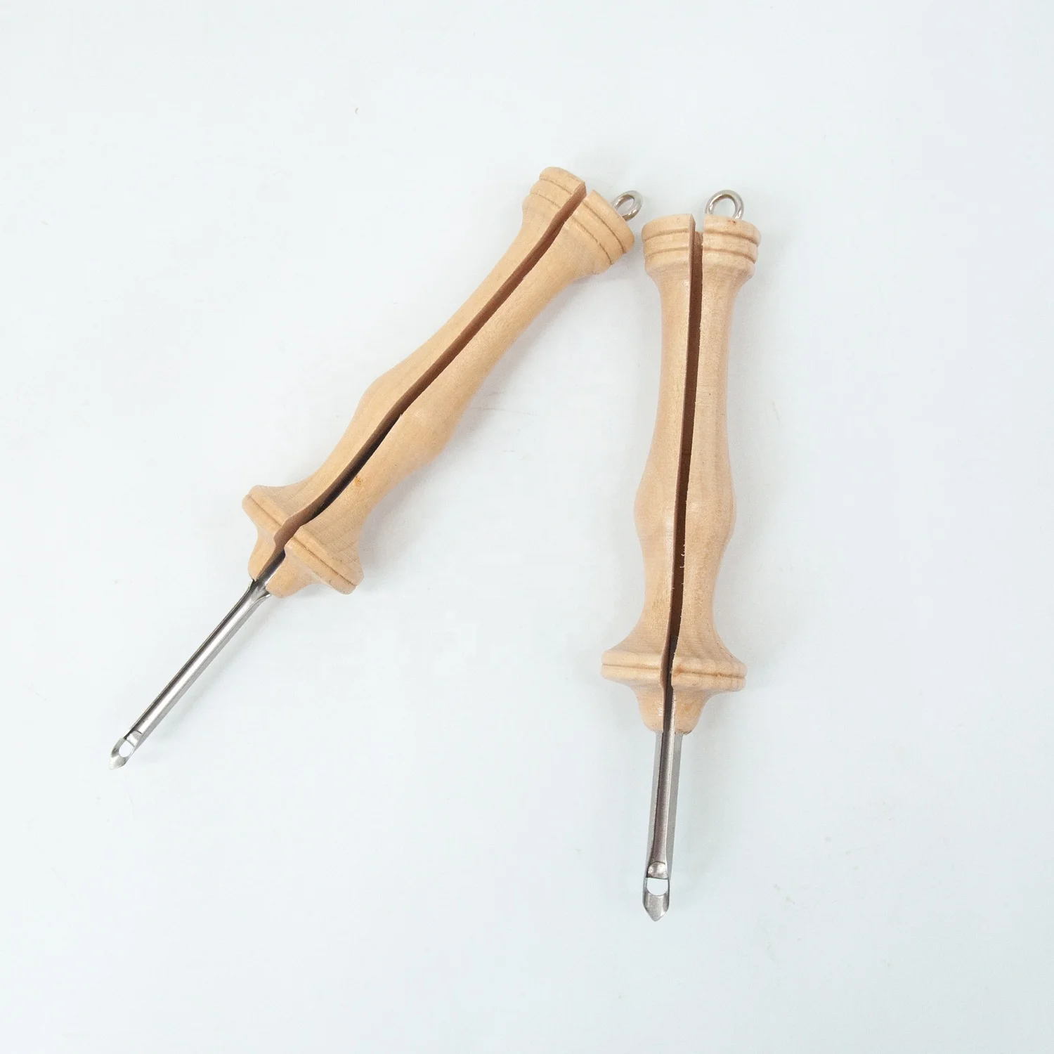 

Wooden Handle Rug Hooking Tool Embroidery Punch Pens Opening Punch Needle, Natural color