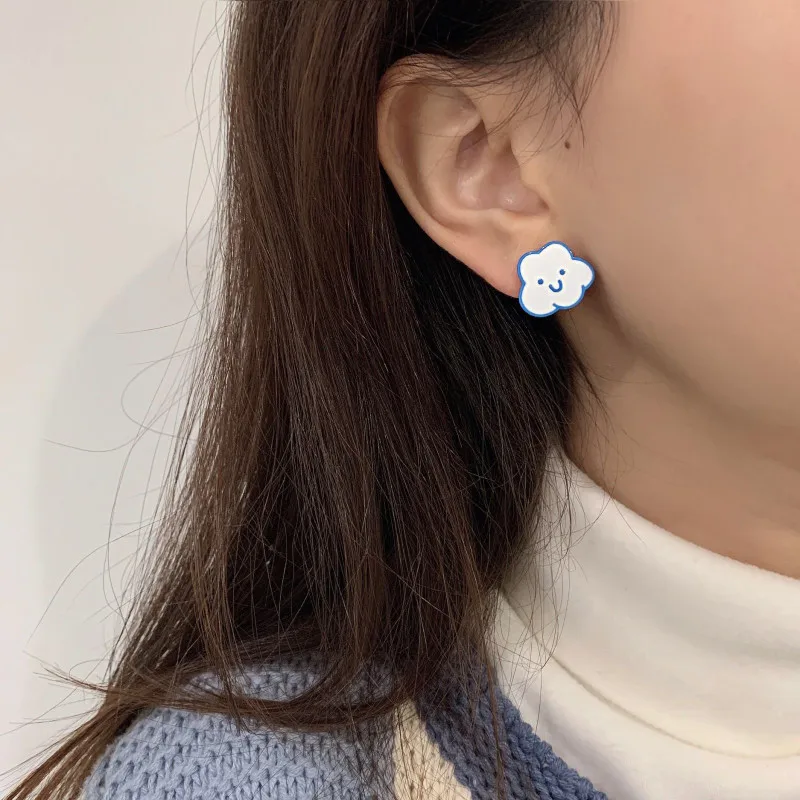 

JuHu Korean Temperament Simple Small And Lovely Asymmetric Cloud Earrings Without Ear Hole Earrings, Silver needle, padded ear clip