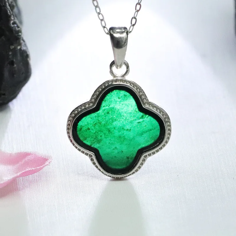 

S925 Silver Inlay Emerald Pendant Black Jadeite Four-Leaf Clover Jewelry Factory Live Delivery FC1022603