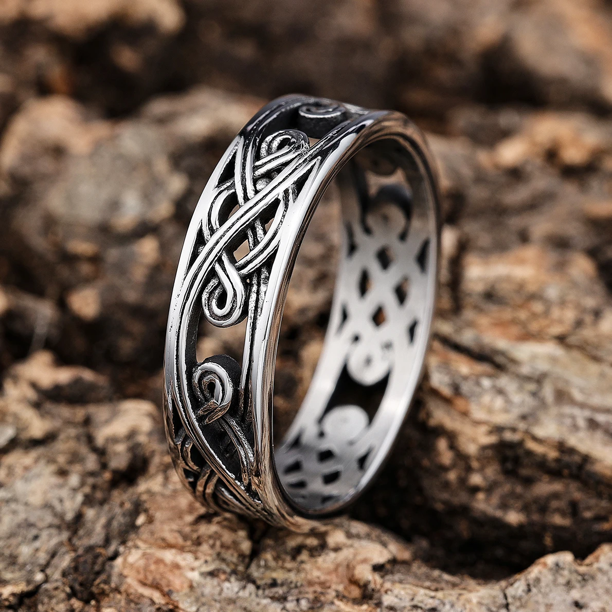 

Custom Rock Roll Hip Hop stainless steel vintage celtic knot twisted mens rustic band rings for men women