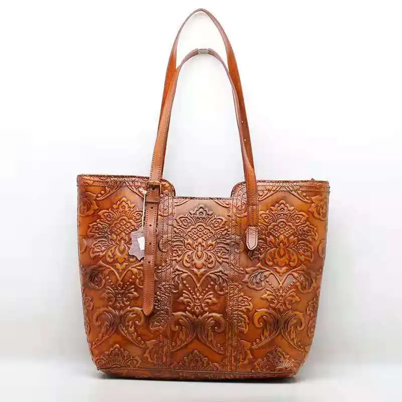 

Genuine Leather Shoulder Messenger Bags Hand Rubbing of Vintage Embossed Cowhide 2021 New Retro Luxury for Women Fashion Clutch, Various