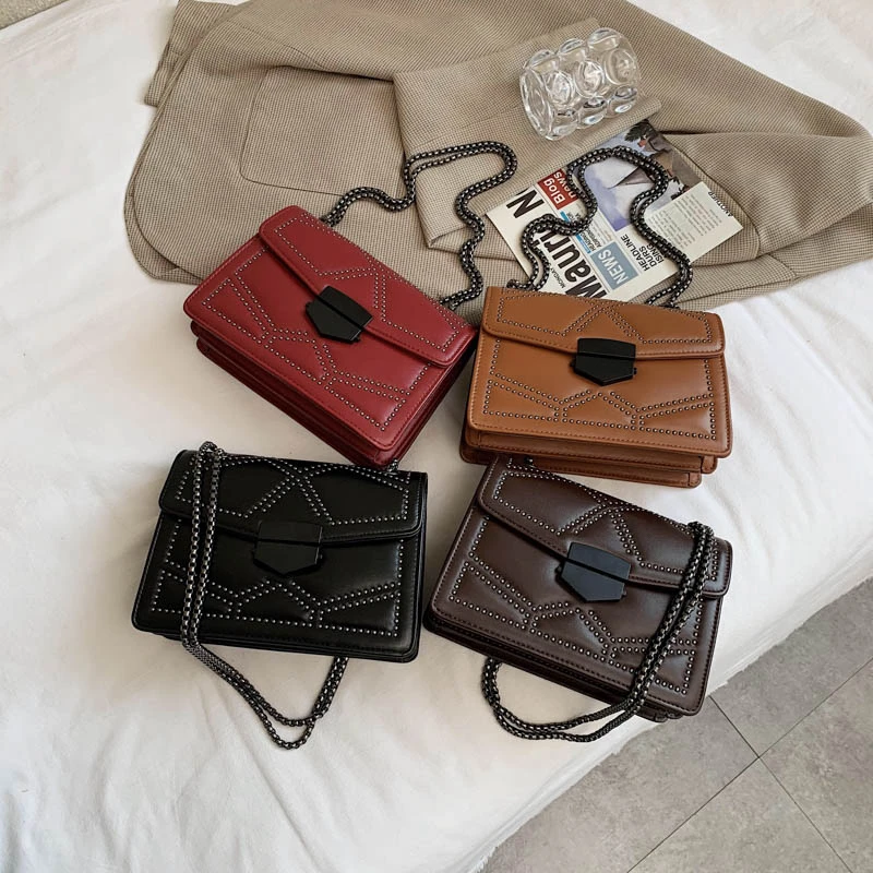 

2021 Latest Fashion Women Rivets Handbags Girls Good Quality Purses Small Chain Hand Bags For Females