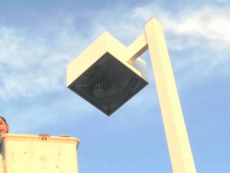 UL DLC 120W Corn bulb.jpg